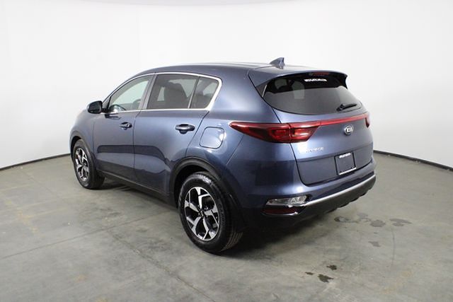 2022 Kia Sportage LX photo 2