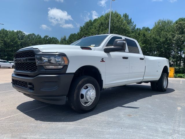 2024 Ram 3500 Tradesman photo 3