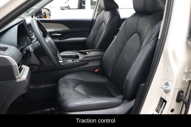 2024 Toyota Grand Highlander Limited - Photo 10