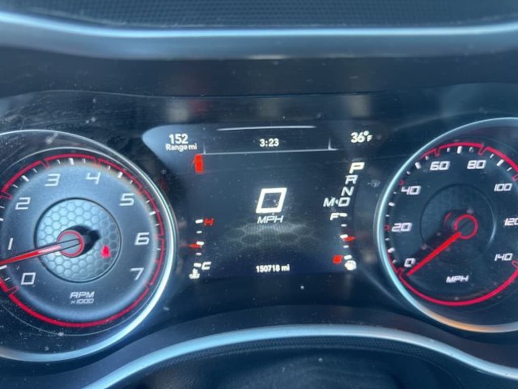 Used 2017 Dodge Charger SXT Sedan