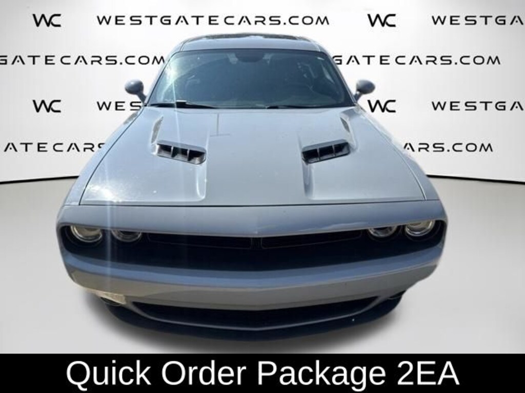 Used 2022 Dodge Challenger SXT Coupe