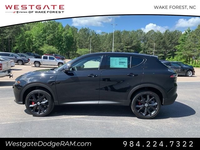 2024 Dodge Hornet GT photo 4
