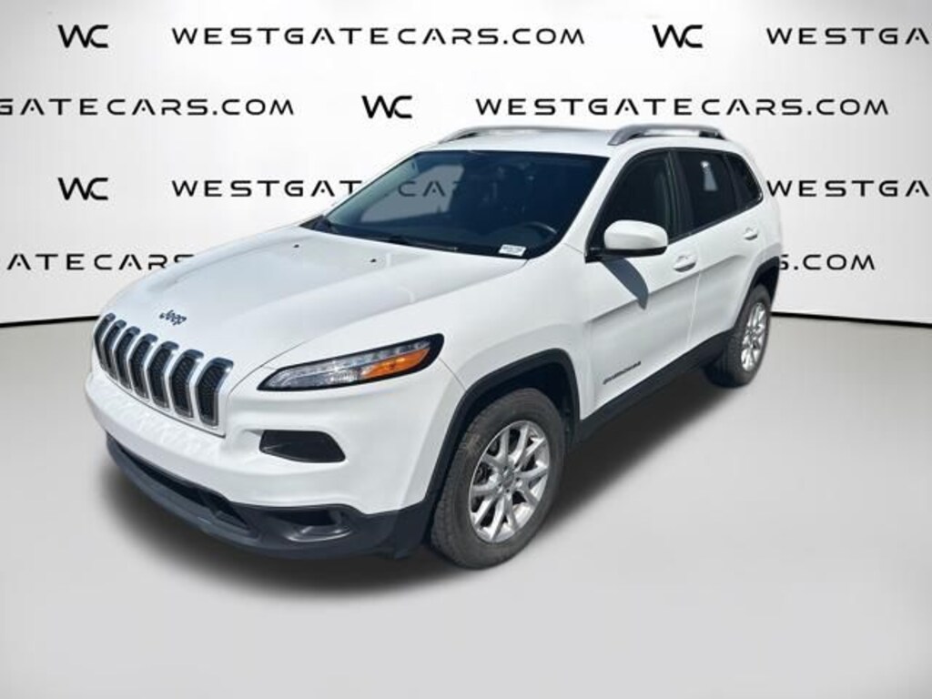Used 2017 Jeep Cherokee Latitude 4x4 SUV