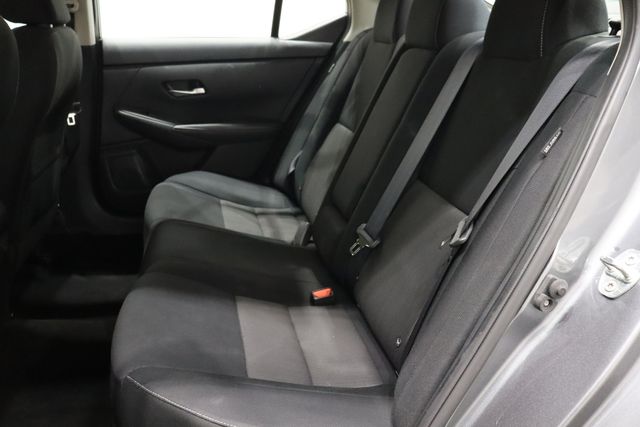 2022 Nissan Sentra SV - Photo 11