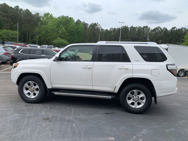 2014 Toyota 4Runner SR5 photo 4