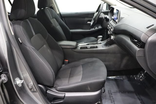 2022 Nissan Sentra SV - Photo 14