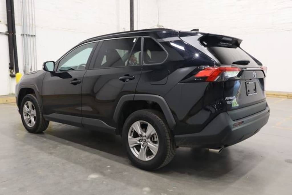 Used 2023 Toyota RAV4 XLE SUV
