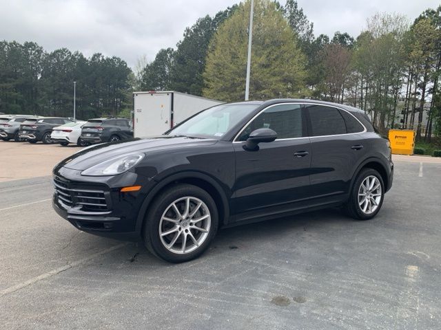 2019 Porsche Cayenne S photo 3