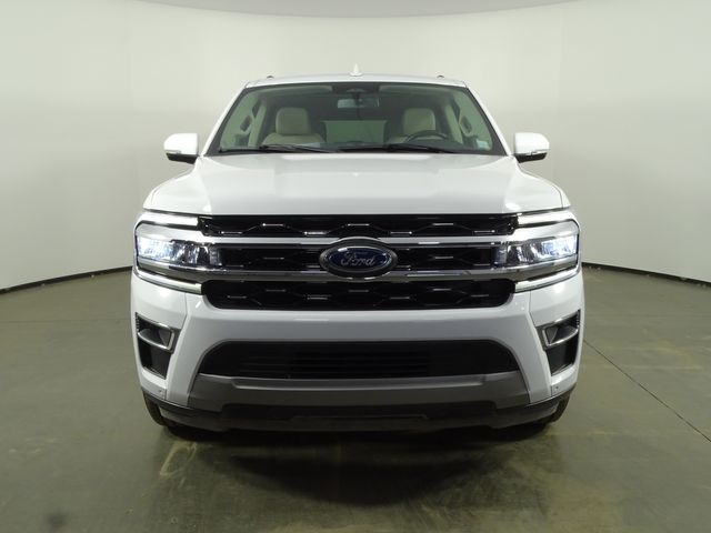 2024 Ford Expedition MAX Limited photo 2
