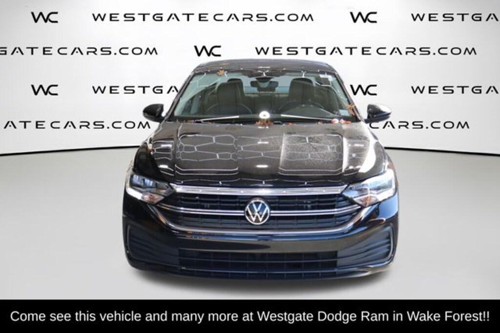 Used 2022 Volkswagen Jetta 1.5T SE Sedan