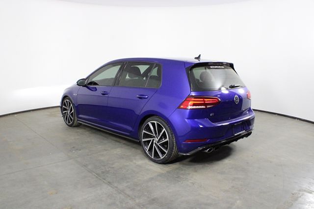 2019 Volkswagen Golf R 4Motion photo 3