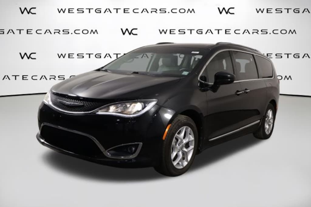 Used 2018 Chrysler Pacifica Touring L Plus Van