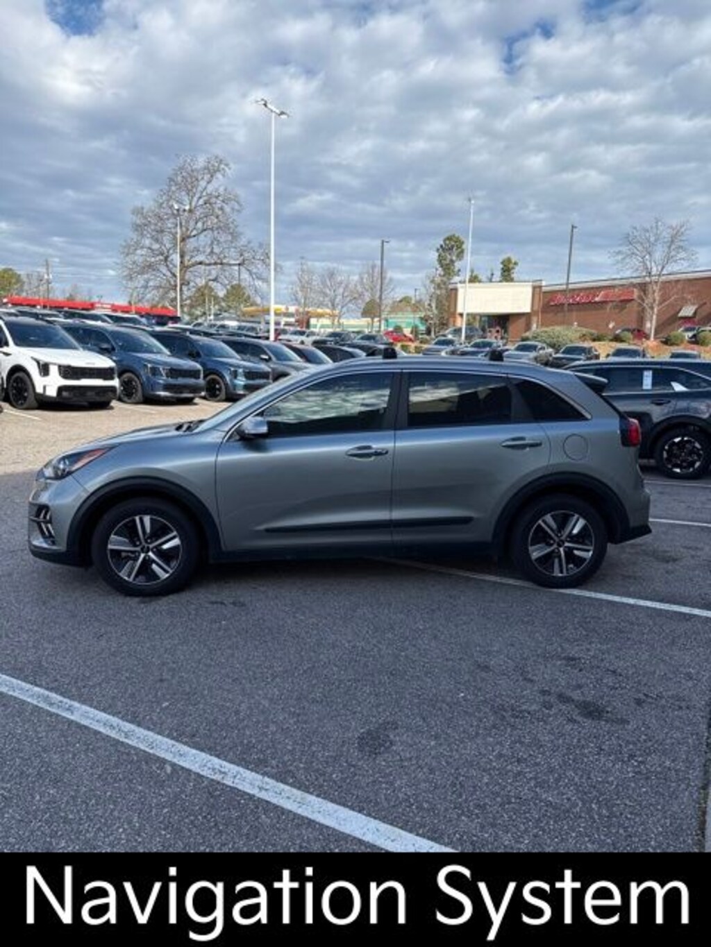 Certified 2022 Kia Niro EX Premium SUV