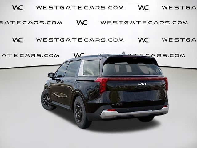 2026 Kia Carnival LXS photo 4