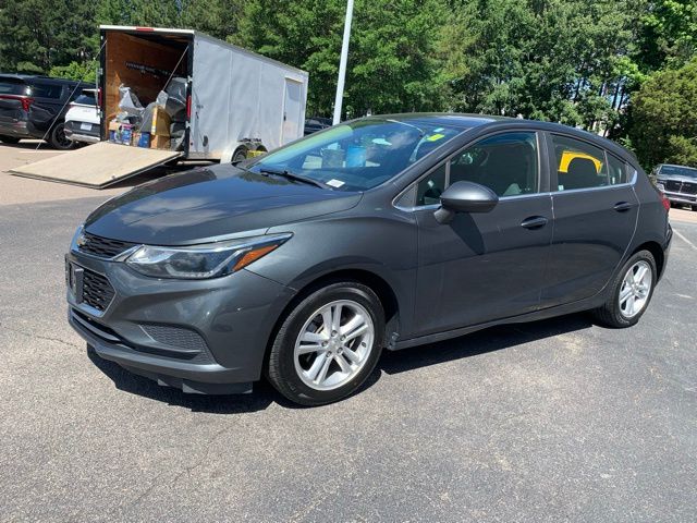 2017 Chevrolet Cruze LT photo 3