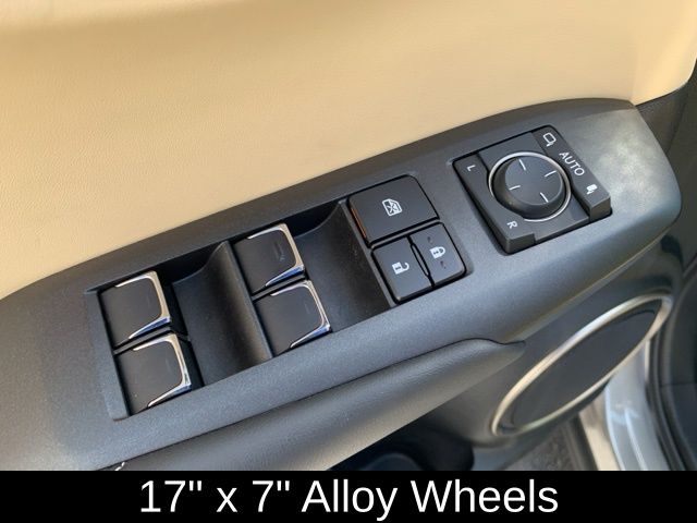 2020 Lexus NX 300 - Photo 19