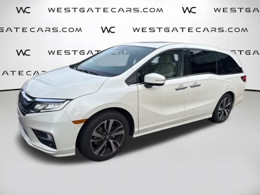 Used 2018 Honda Odyssey Elite Van