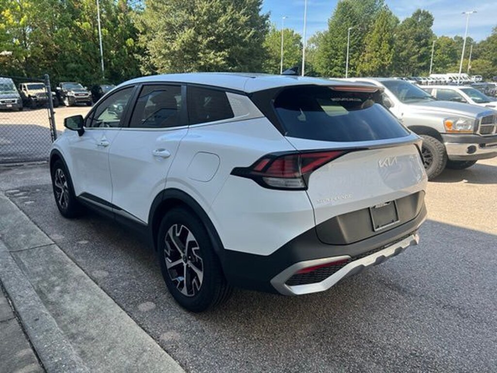 Used 2023 Kia Sportage EX SUV