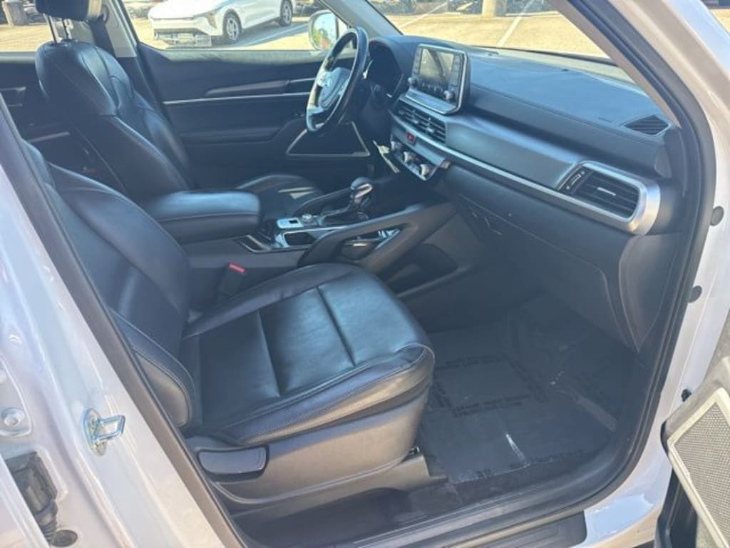 Used 2021 Kia Telluride LX SUV