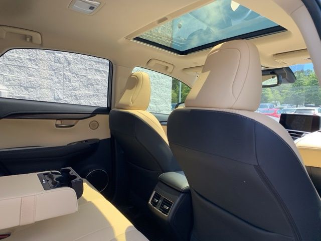 2020 Lexus NX 300 - Photo 42