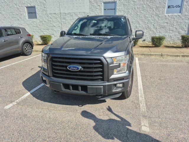 2016 Ford F-150 photo 2