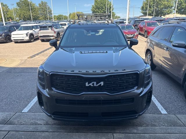 2022 Kia Telluride EX photo 2