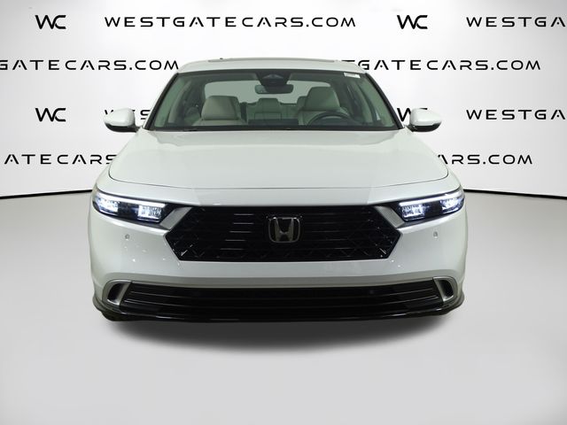 2024 Honda Accord Hybrid Touring photo 2