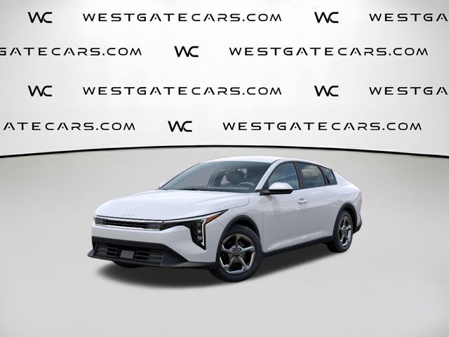 2026 Kia K4 LXS AT's photo