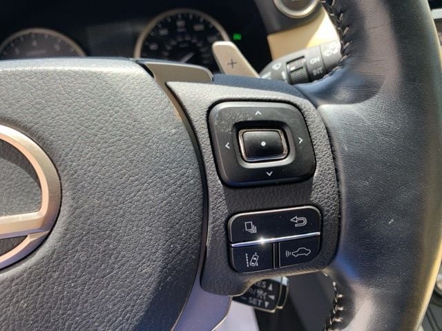 2020 Lexus NX 300 - Photo 27