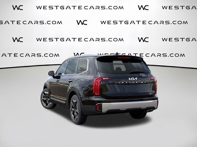 2025 Kia Telluride S photo 4