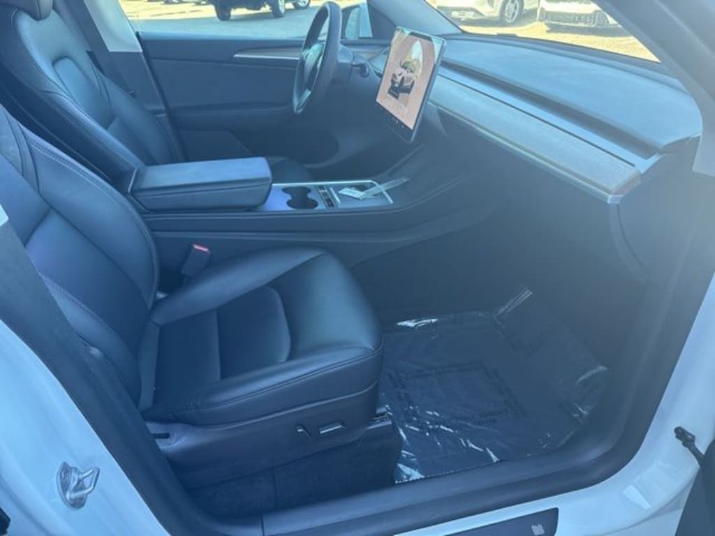 Used 2023 Tesla Model Y Long Range SUV