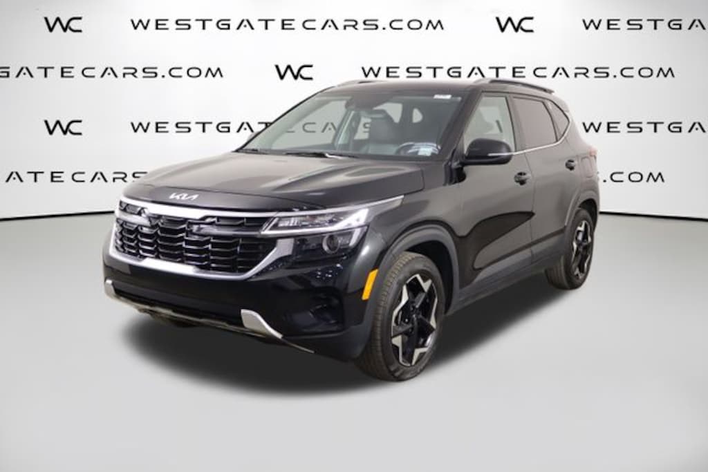 Used 2024 Kia Seltos EX SUV