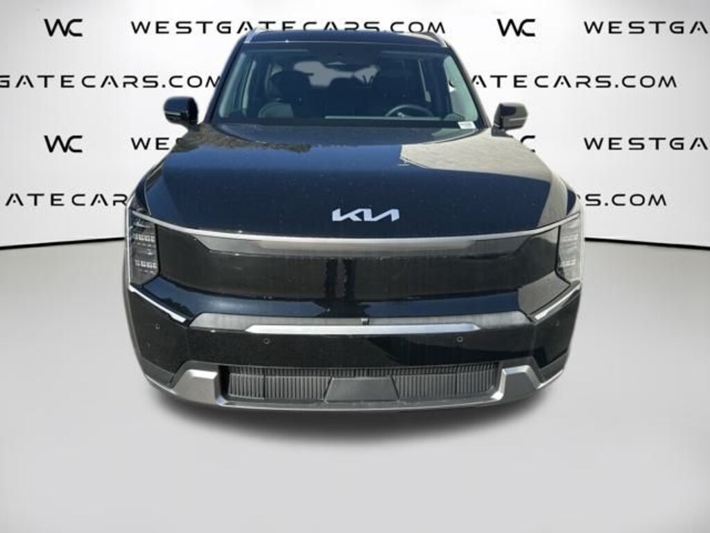 New 2026 Kia EV9 Wind SUV
