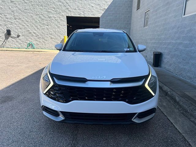 2023 Kia Sportage EX photo 2
