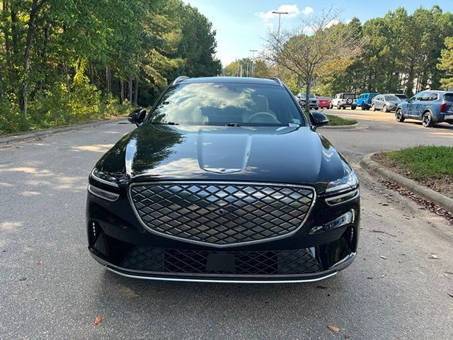 Used 2024 GENESIS GV70 Advanced with VIN 5NMMCET10RH003343 for sale in Wake Forest, NC