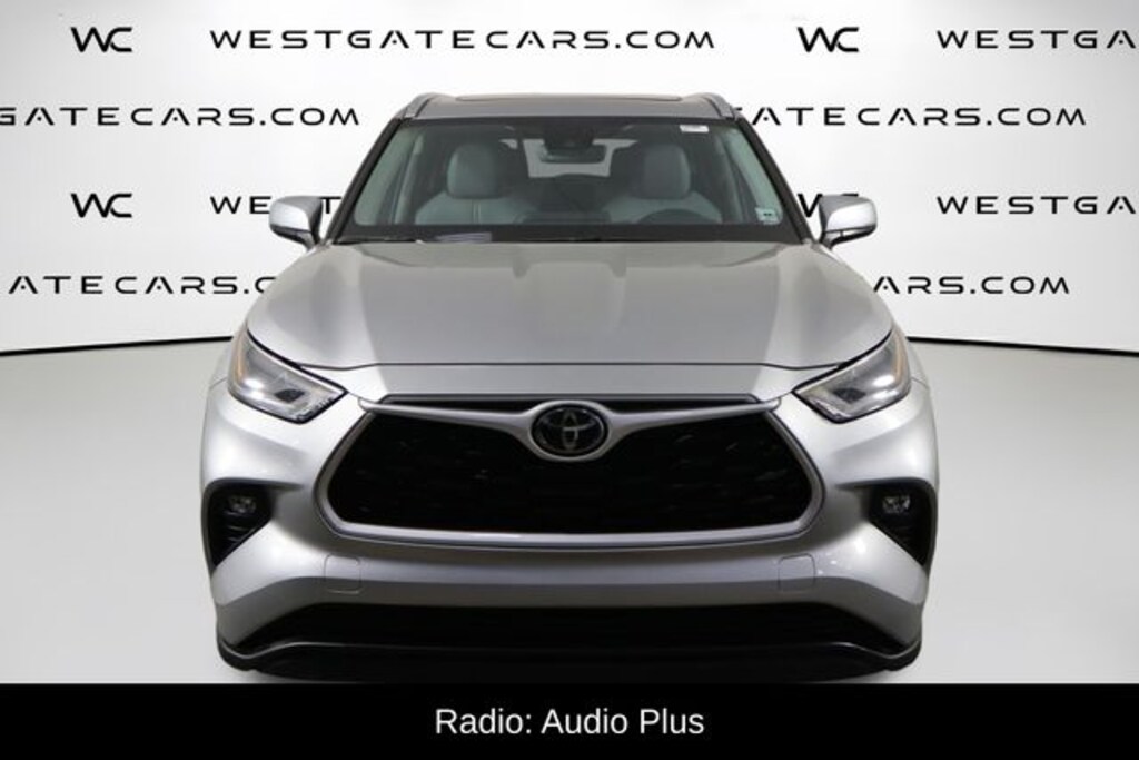 Used 2021 Toyota Highlander XLE SUV