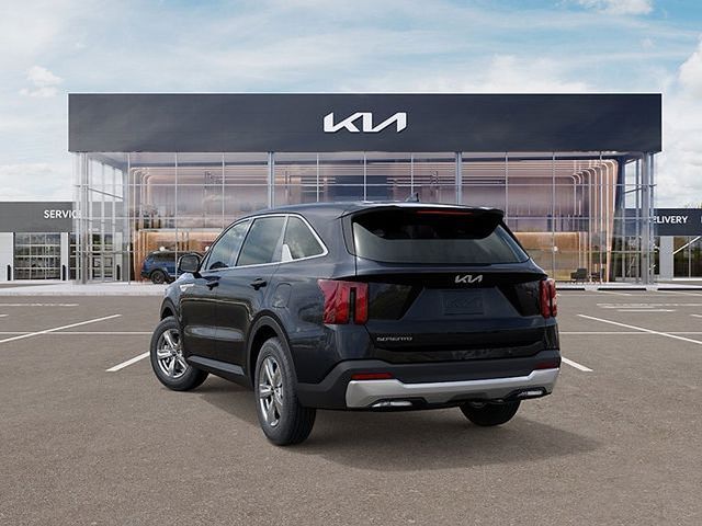 2026 Kia Sorento LX photo 3
