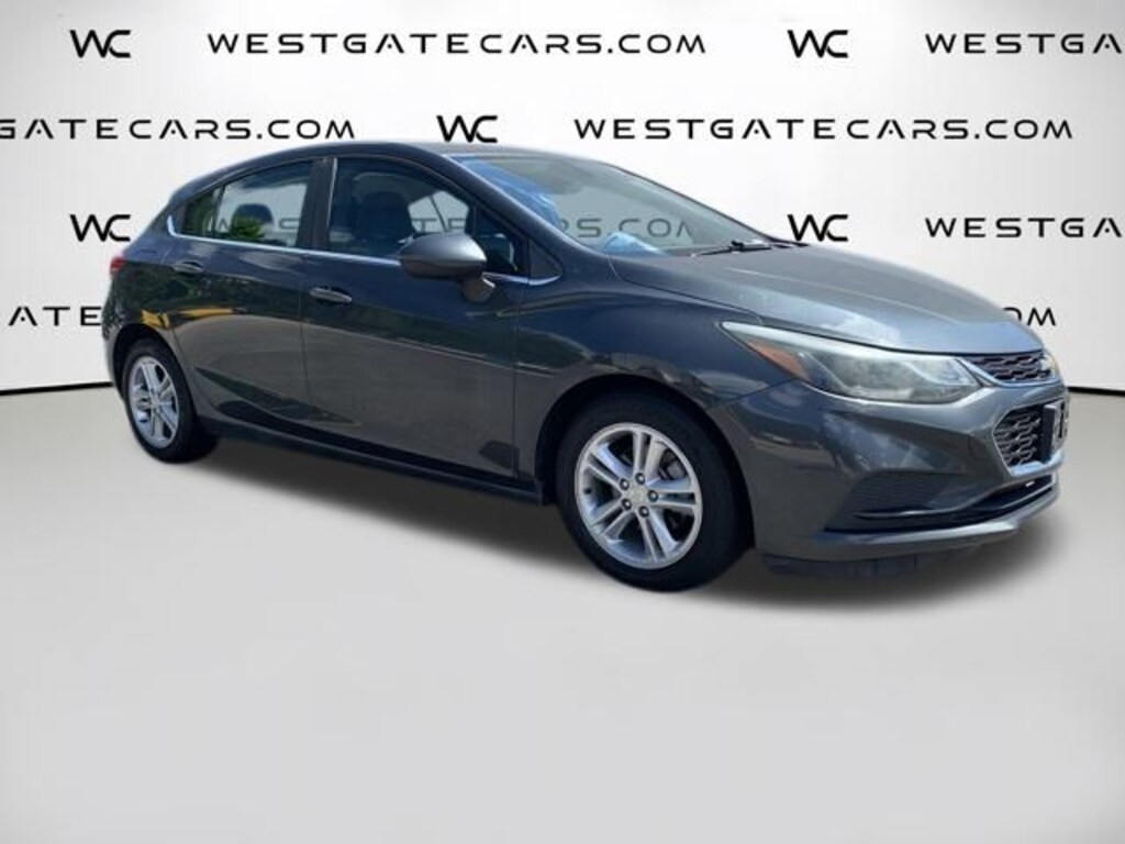 Used 2017 Chevrolet Cruze LT Auto Hatchback