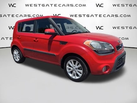 2012 Kia Soul + Hatchback