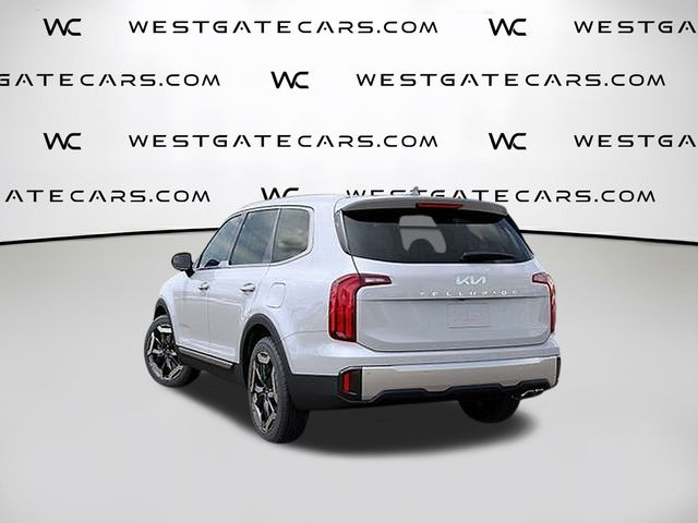 2025 Kia Telluride S photo 4