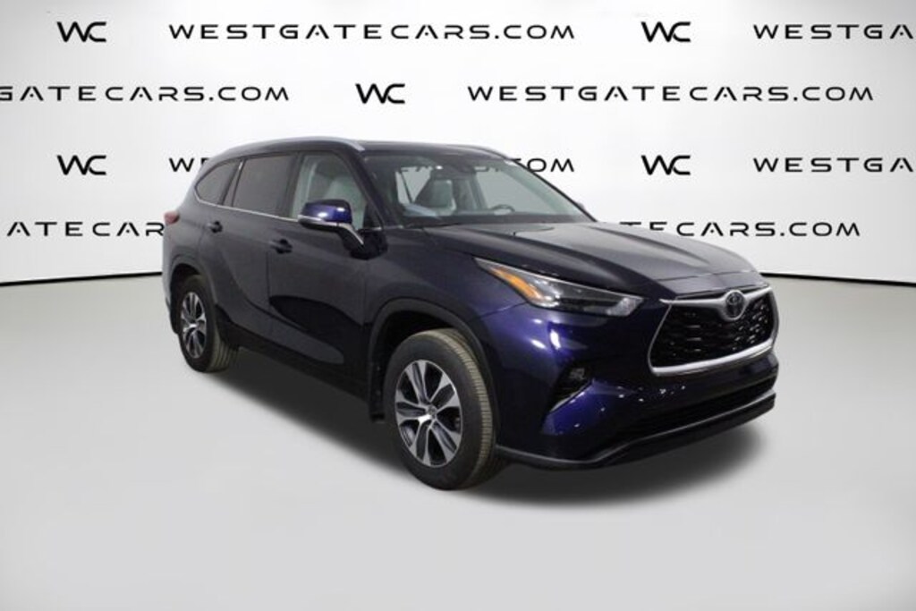 Used 2023 Toyota Highlander XLE SUV