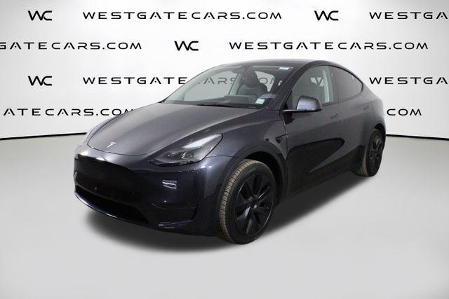 2024 Tesla Model Y Long Range's photo