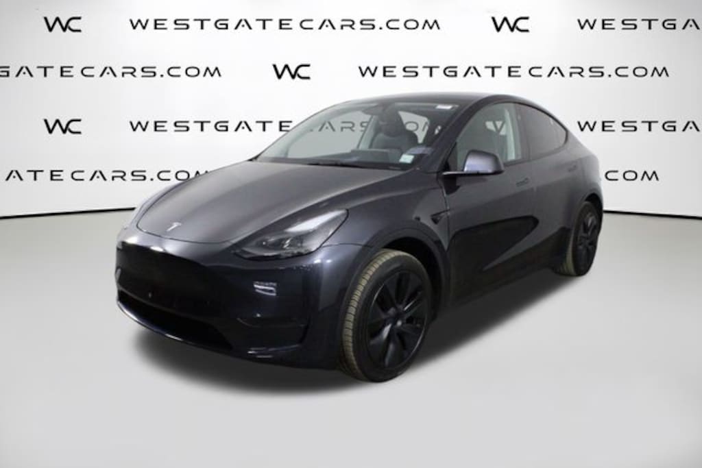 Used 2024 Tesla Model Y Long Range SUV