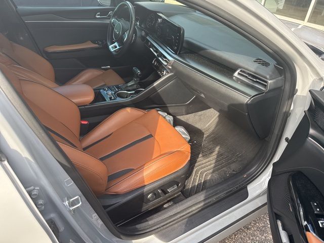 2023 Kia K5 GT photo 4