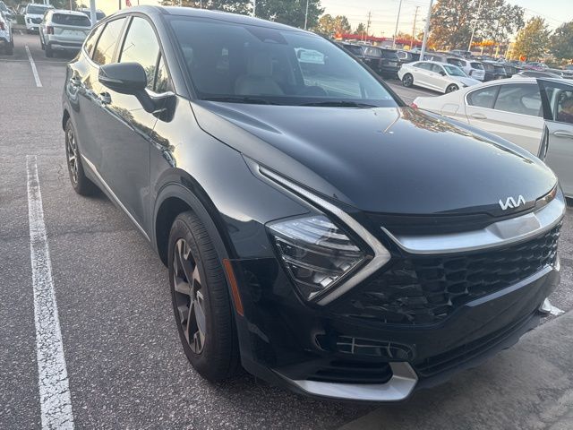 2025 Kia Sportage EX photo 3