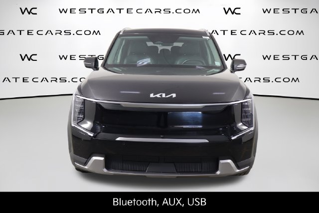 Certified 2026 Kia EV9 Wind SUV