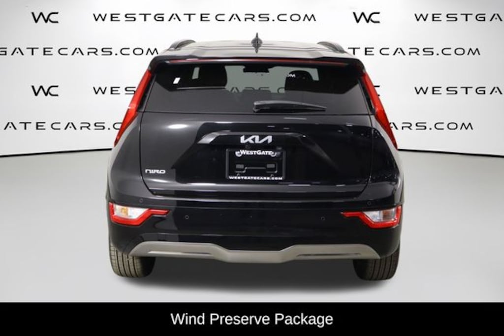Used 2025 Kia Niro EV Wind SUV