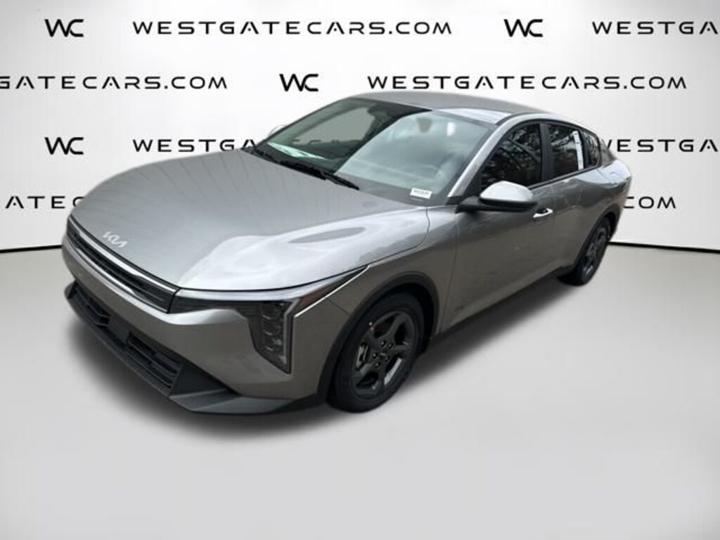 New 2025 Kia K4 LXS Sedan