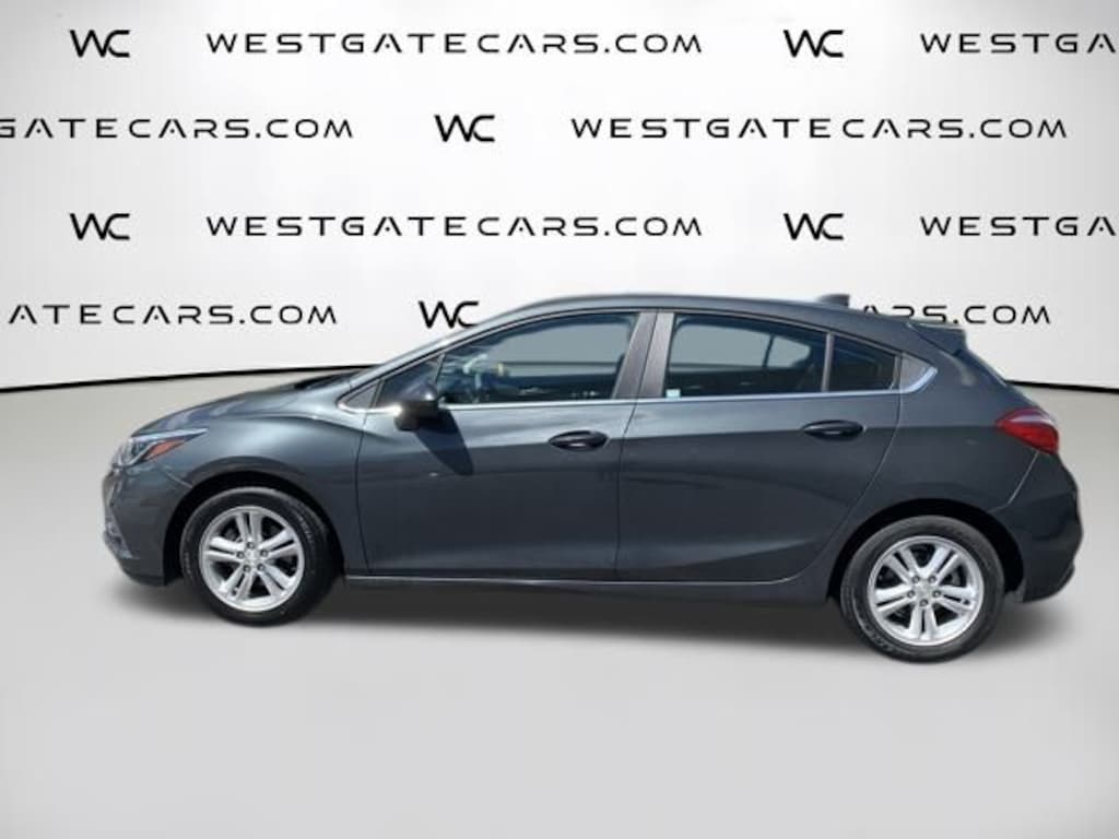 Used 2017 Chevrolet Cruze LT Auto Hatchback