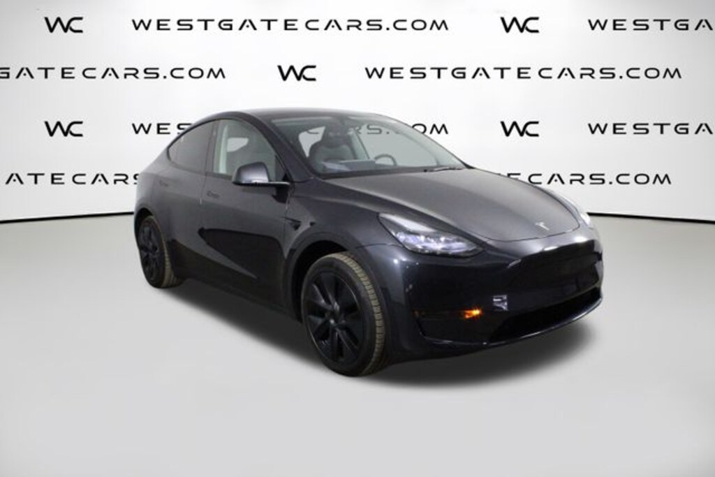 Used 2024 Tesla Model Y Long Range SUV